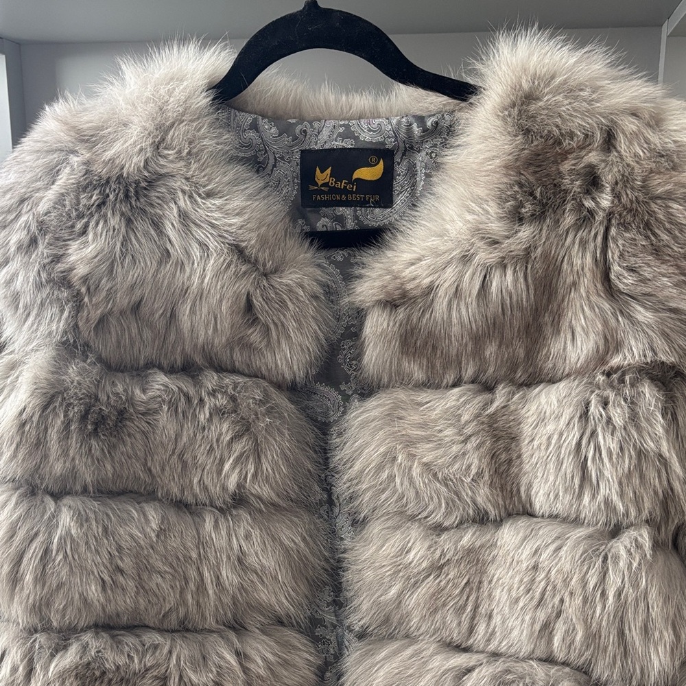 Luxurious Faux Fur cropped jacket